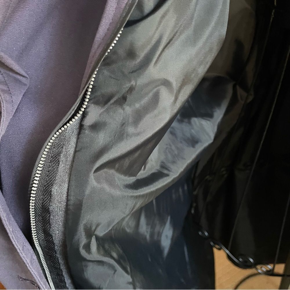 London Fog Vintage Women Double Breasted Belted Purple Trench Rain Coat Size 16P - Picture 13 of 13